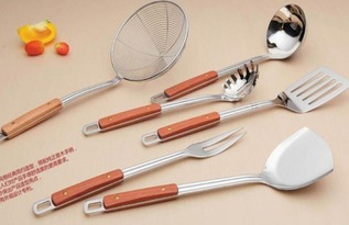 匠心之韵，温润之触 无磁木柄厨具套装，打造厨房高雅艺术